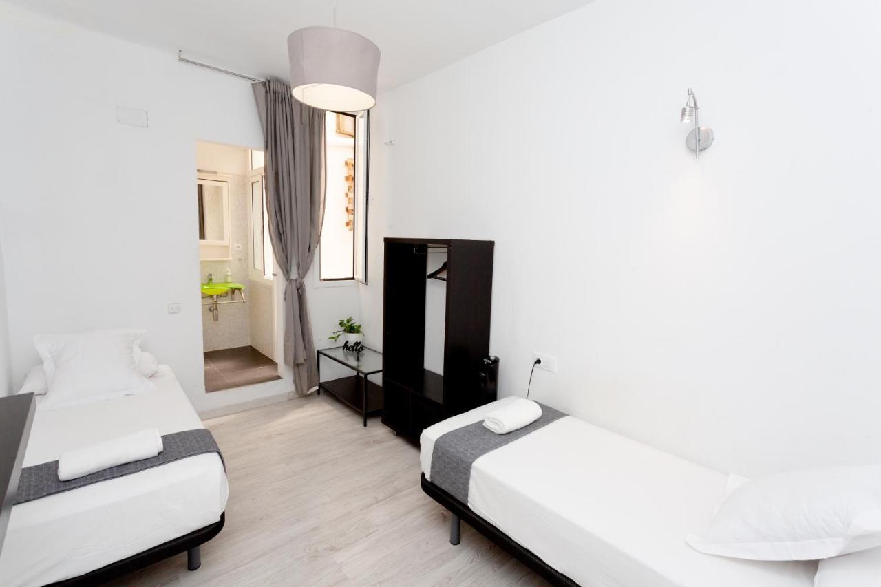 Easy Sants By Bossh! (Adults Only) Hostel Барселона Екстериор снимка